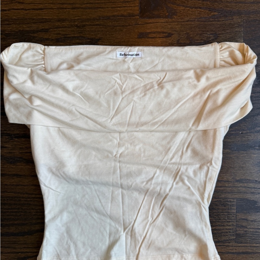 Reformation Cream Off-Shoulder Women's Top